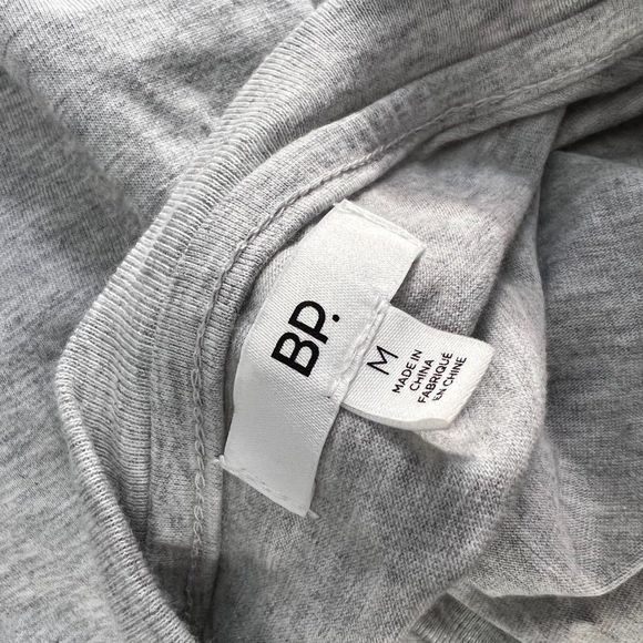 NWT BP Grey Crew Neck Strange But True Floral Long Sleeve Shirt (M) - Picture 5 of 7